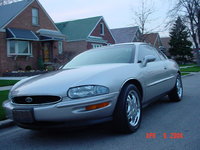 1999 Buick Riviera Overview