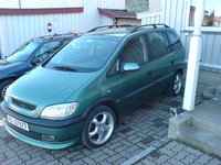 2000 Opel Zafira Overview 2000 Opel Zafira Overview