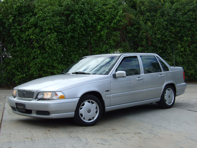 Picture of 1999 Volvo S70, exterior