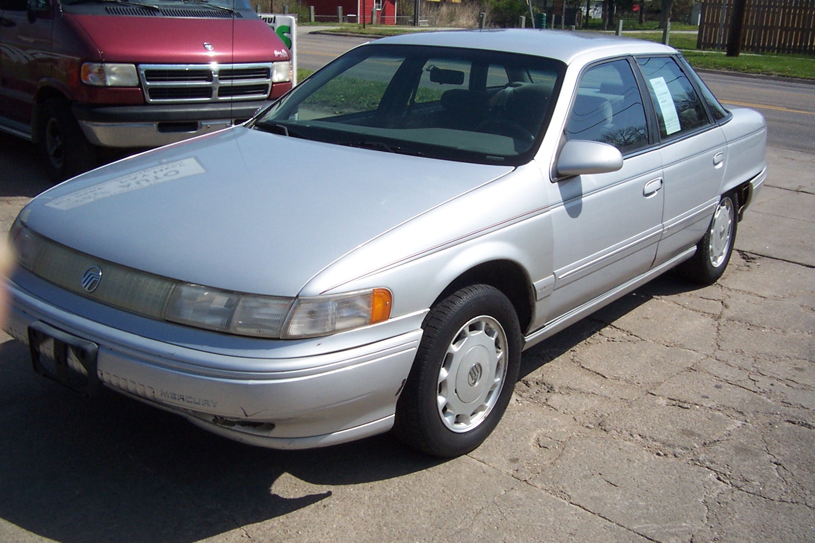 Автомобиль Mercury Sable