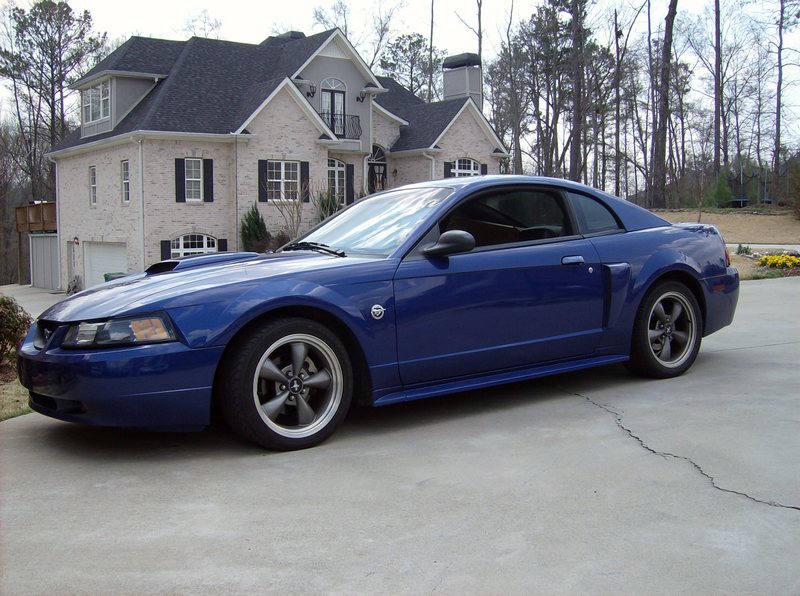 2004 Ford mustang gt coupe 2d #2
