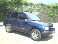 2003 Chevrolet Tracker Overview