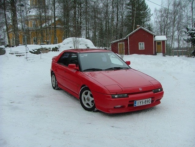 1993 Mazda 323