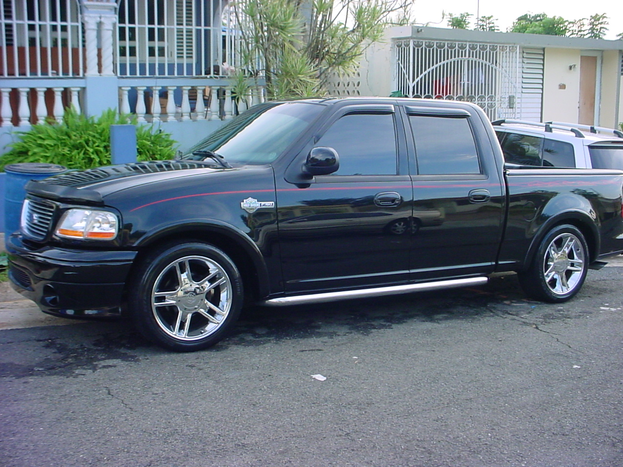 2002 Ford f150 harley davidson supercharged for sale #3