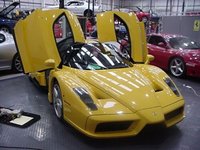 Enzo Enzo