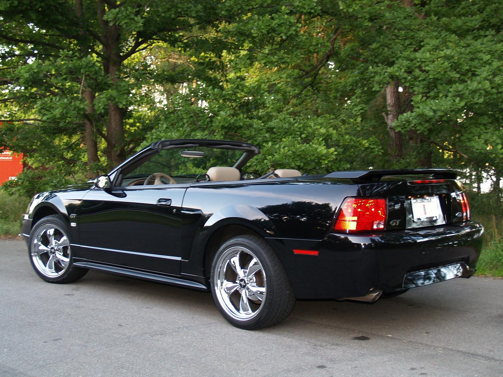 2002 Ford mustang gt premium review #2