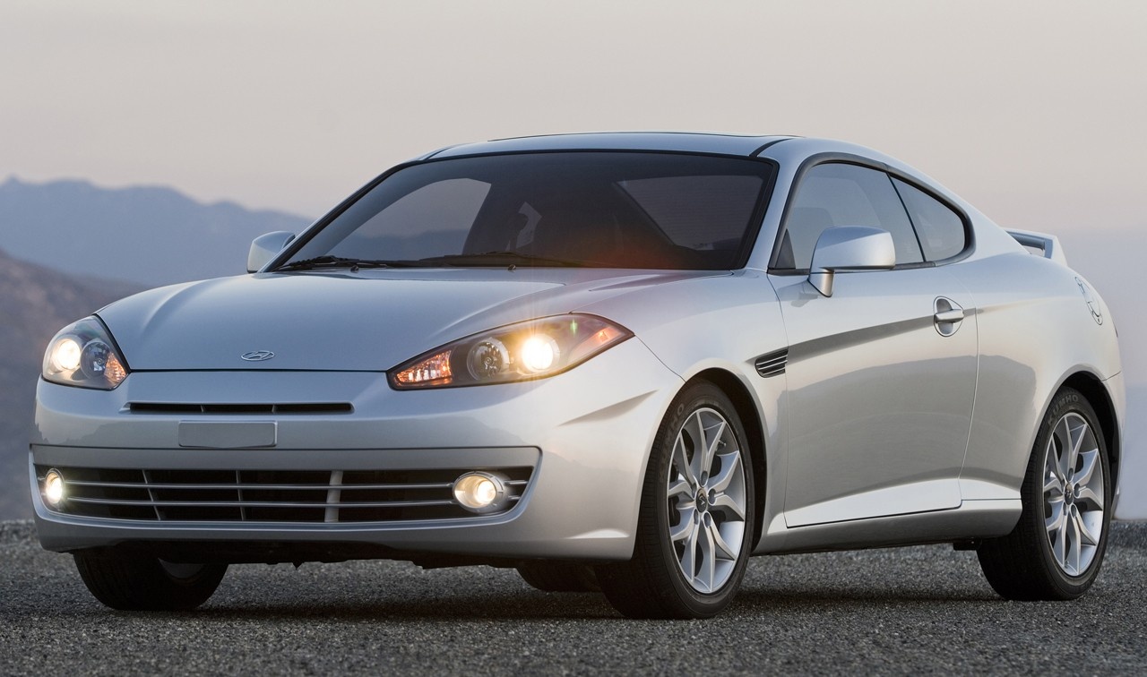 2009 hyundai tiburon specs