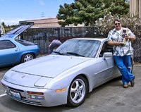 944 944