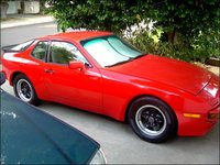 944 944