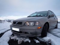2004 Volvo V40 Picture Gallery