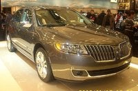 2010 Lincoln MKZ Overview