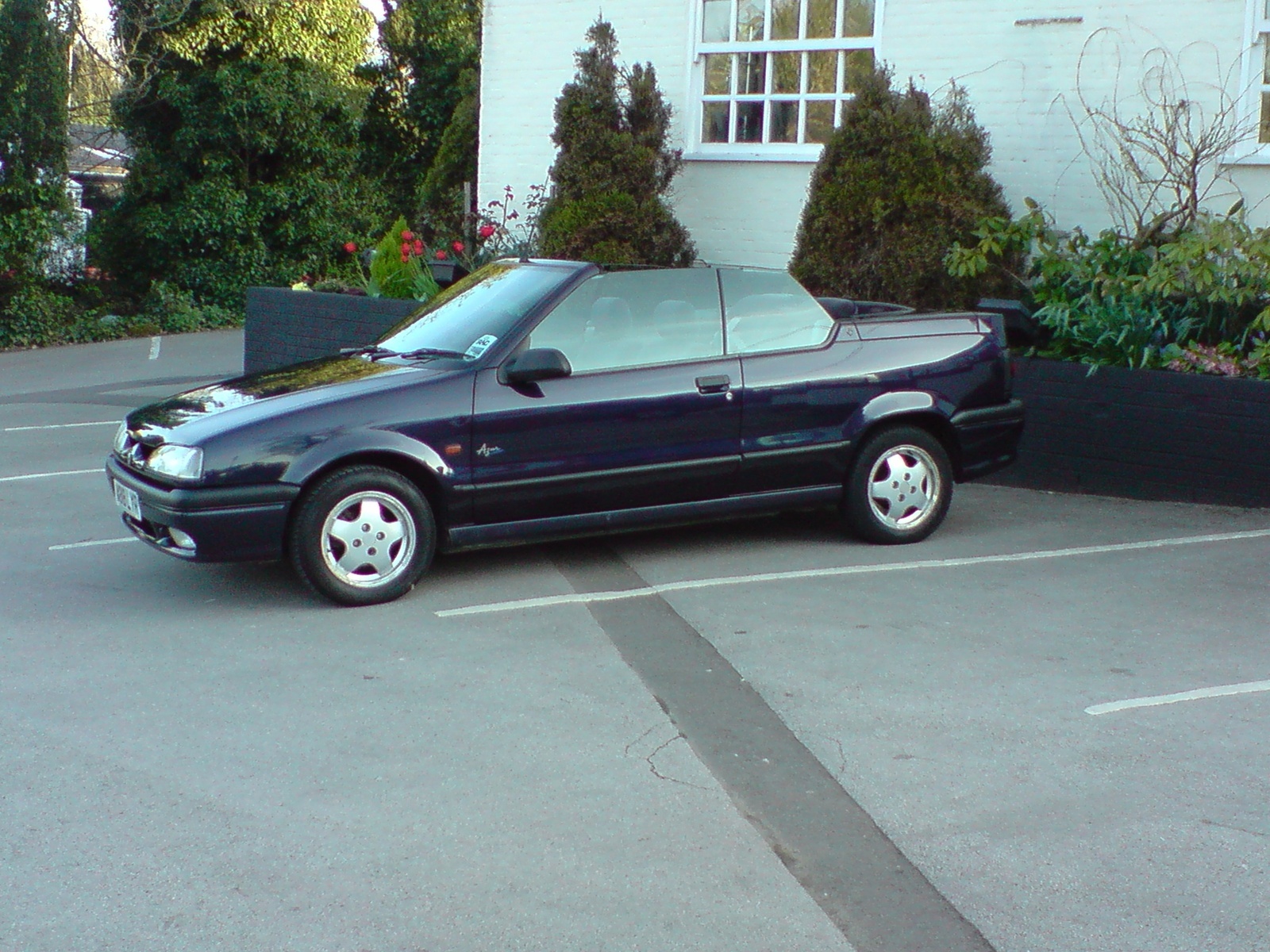 1994 Renault 19 Test Drive Review - CarGurus