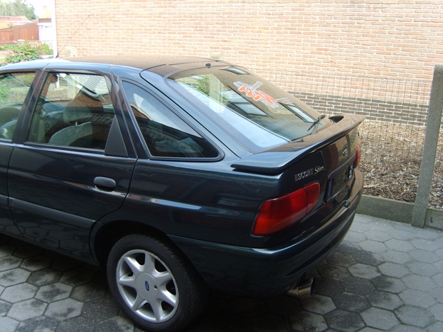 What is the value of a 1997 ford escort #4