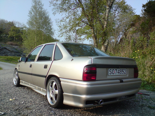 Opel vectra a 1993