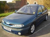 1998 Renault Laguna Overview 1998 Renault Laguna Overview