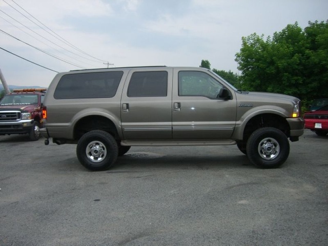 2003 ford excursion 6.8 v10 specs