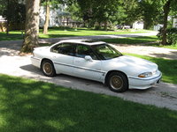 1995 Pontiac Bonneville Overview