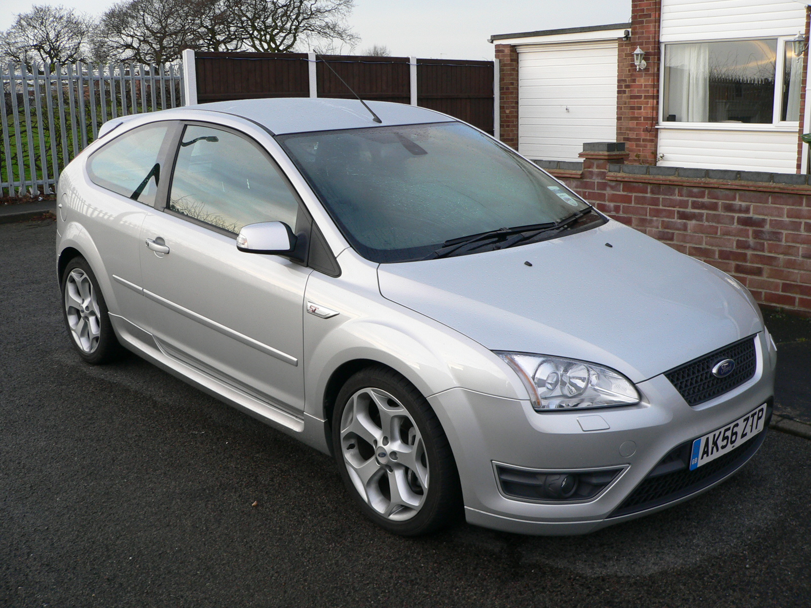 2006 Ford Focus - Exterior Pictures - CarGurus