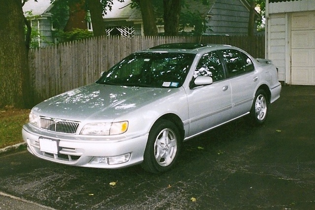 Infiniti i30 1998