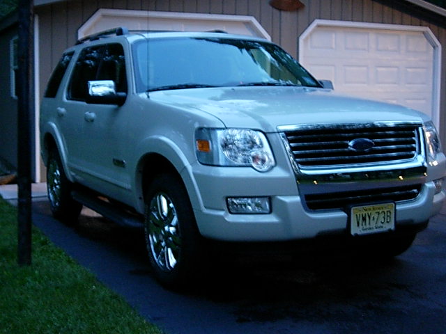 2006 Ford explorer limited v8 towing capacity #9