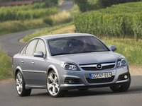 2005 Opel Vectra Overview 2005 Opel Vectra Overview