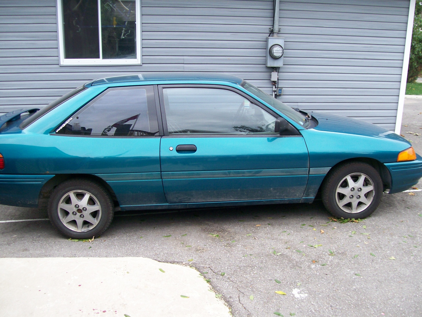 1993 Ford escort lx hatchback body parts #7