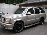 2002 Cadillac Escalade Overview 2002 Cadillac Escalade Overview