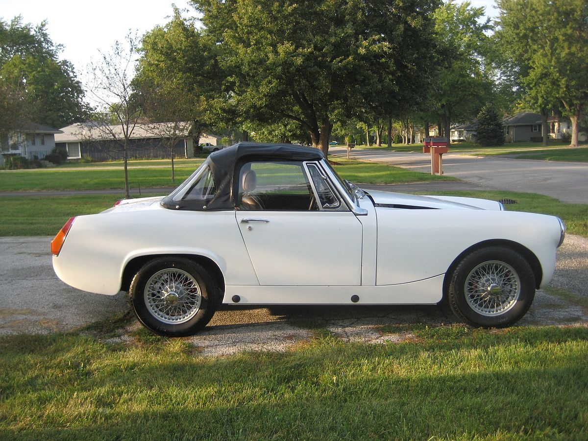 Vintage Cars Canada Mg Midget 72