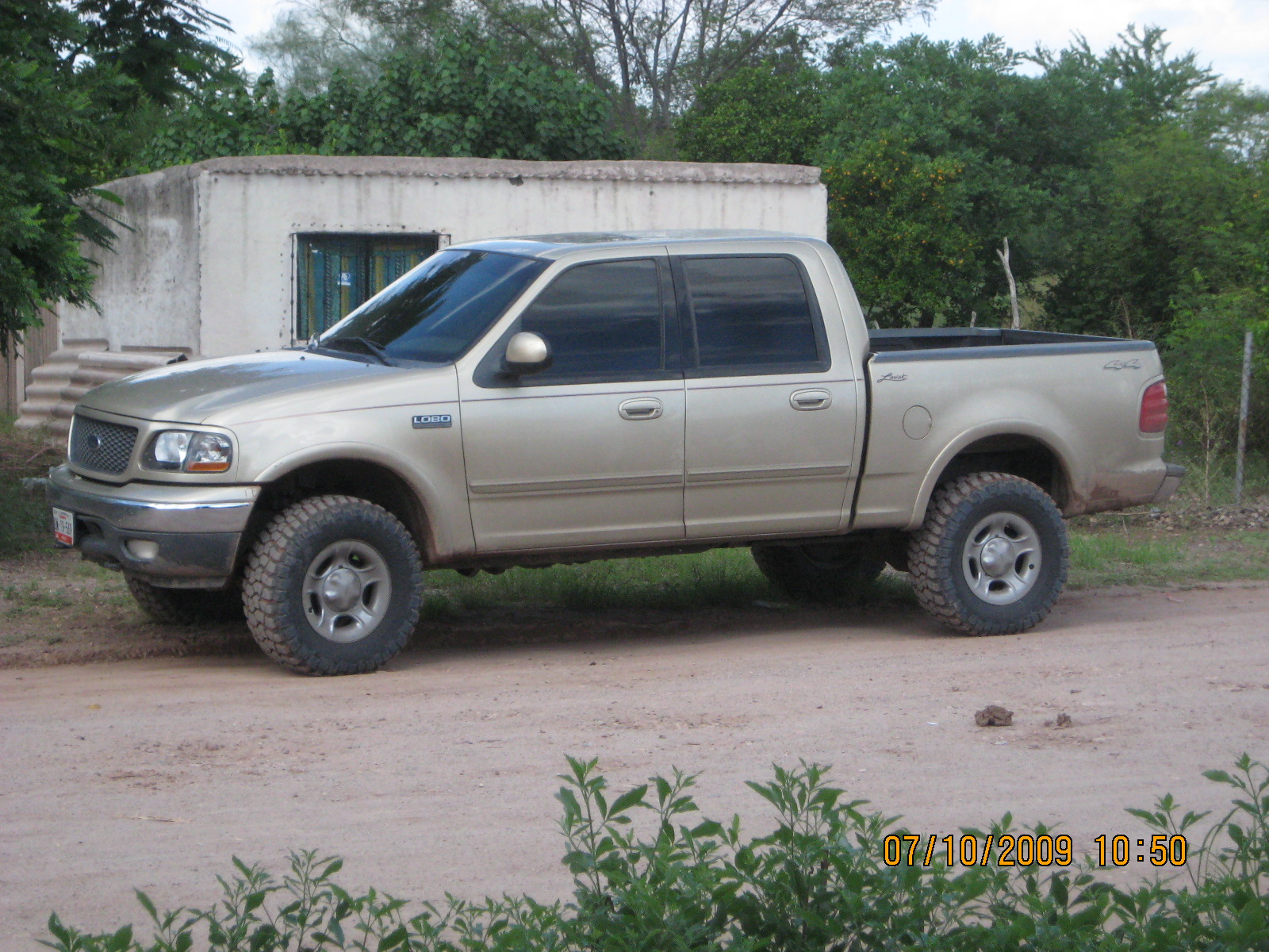 2001 Ford lariat crew cab #2