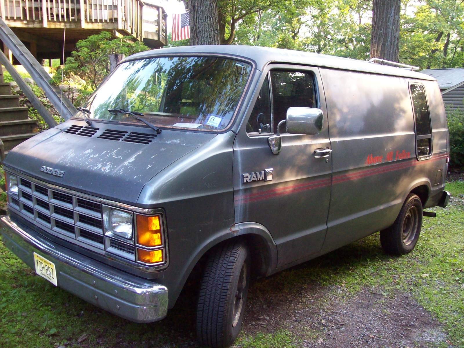 Dodge Ram van Camper салон