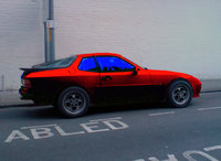 944 944
