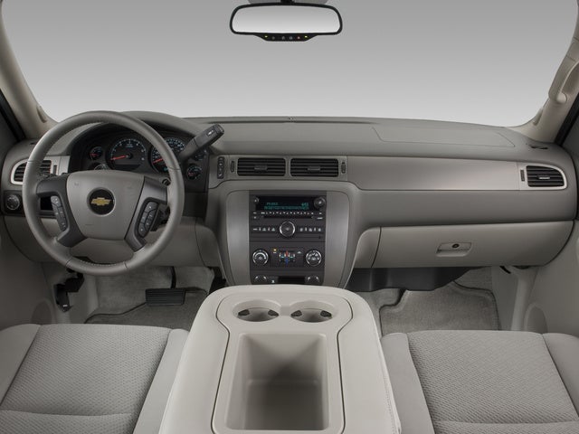 2010 Chevrolet Suburban Interior Pictures Cargurus