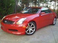 2004 INFINITI G35 Overview