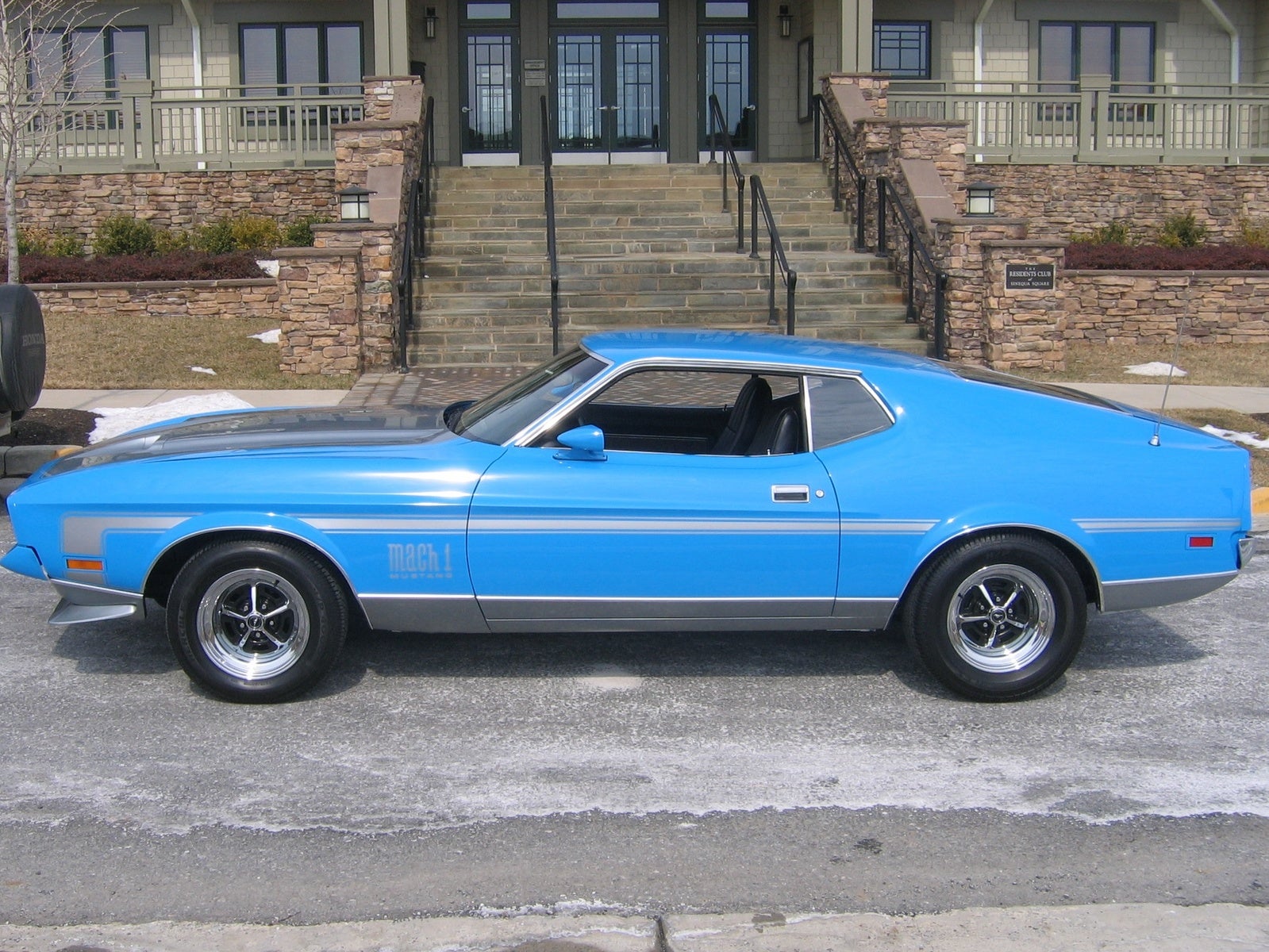 1971 Ford mustang mach 1 specifications