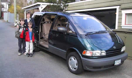 Dannielle used to own this Toyota Previa. 