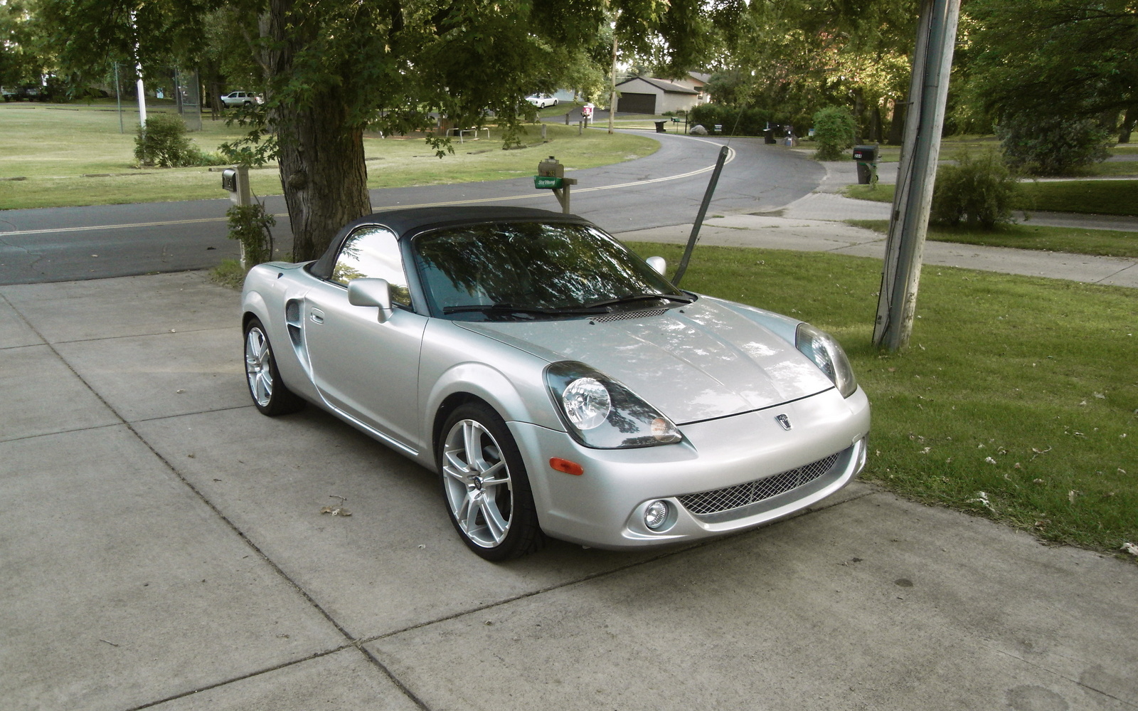 Toyota Mr 2 Blue