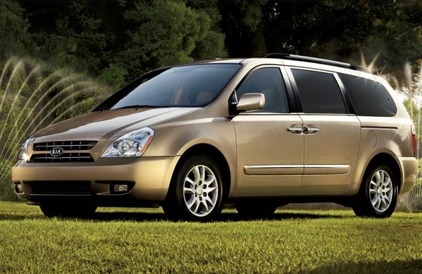 2010 kia sedona