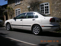 1999 Volvo S40 Overview