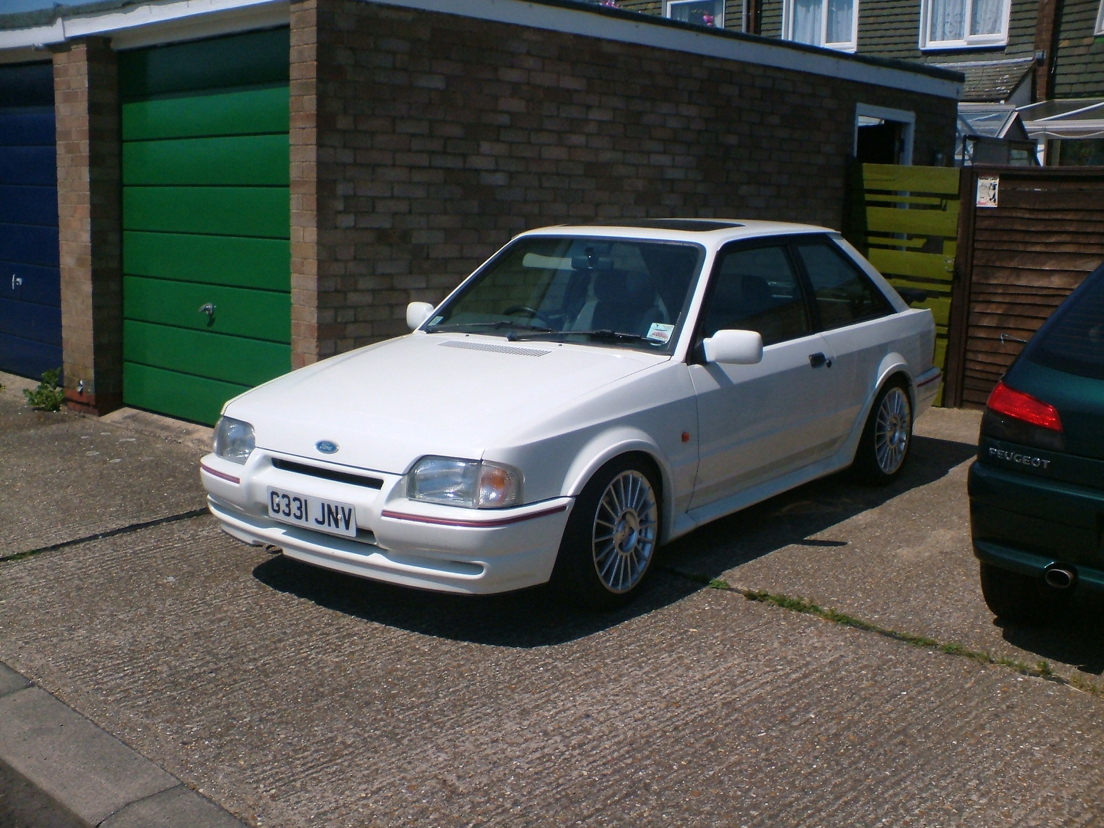 1989 Ford escort pony #2