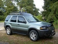 2005 Ford Escape Overview