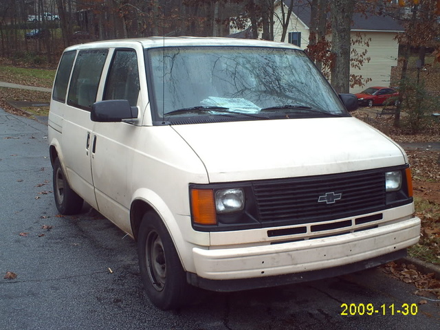 chevrolet astro 1990