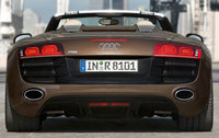 R8 R8