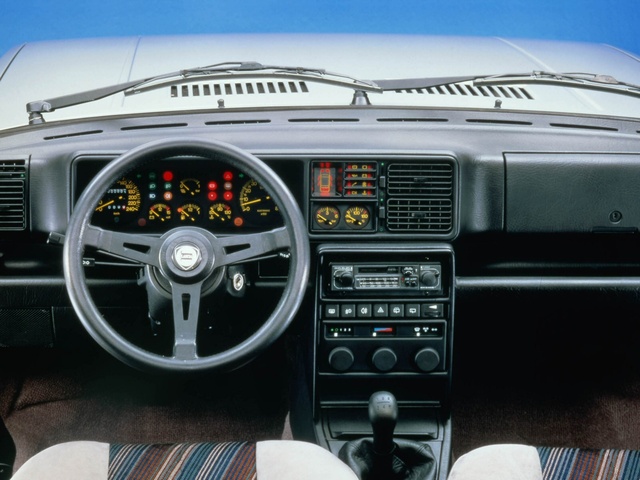 1994 Lancia Delta - Interior Pictures - CarGurus 1994 Lancia Delta - Interior Pictures - CarGurus