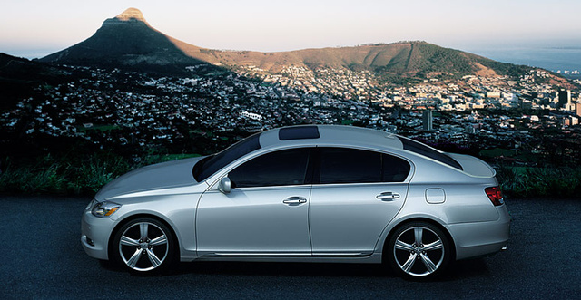 https://static.cargurus.com/images/site/2010/07/15/10/51/2009_lexus_gs_460-pic-23949-640x480.jpeg