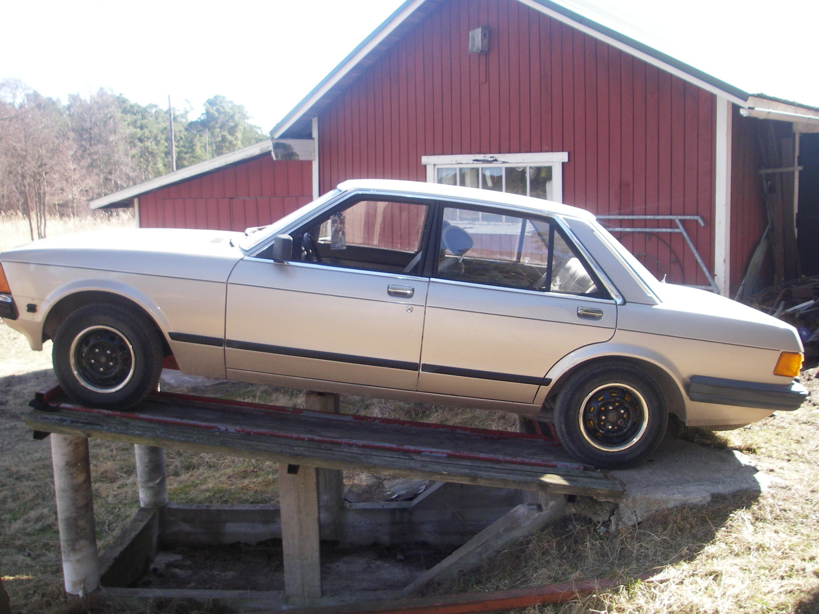 1980 Ford roll a long #4