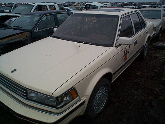 Nissan maxima 1985