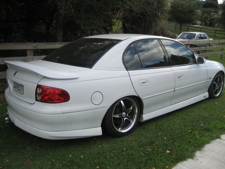 2000 Holden Commodore - Pictures - CarGurus