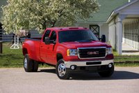 2011 GMC Sierra 3500HD Overview 2011 GMC Sierra 3500HD Overview