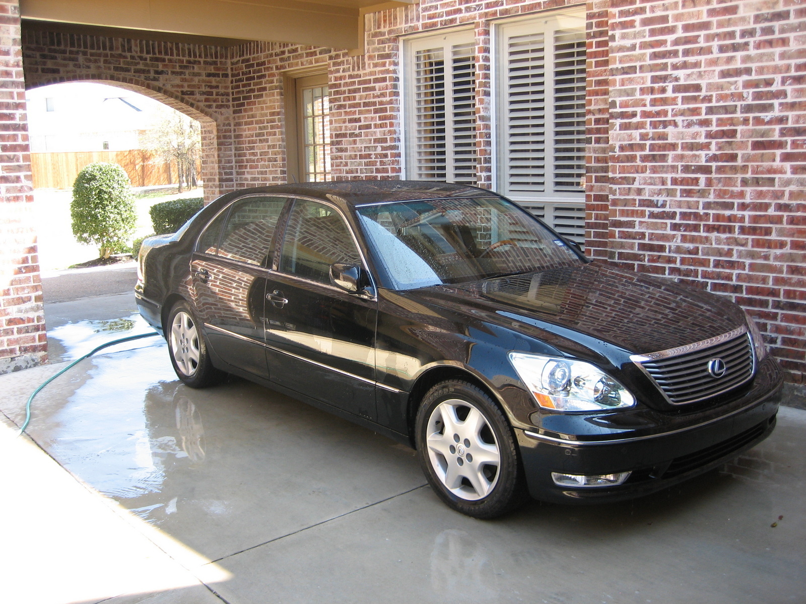 2004 Lexus LS 430 Overview CarGurus