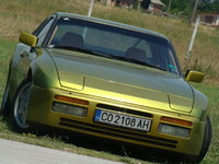 944 944